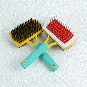 Dual Surface Pet Grooming Brush